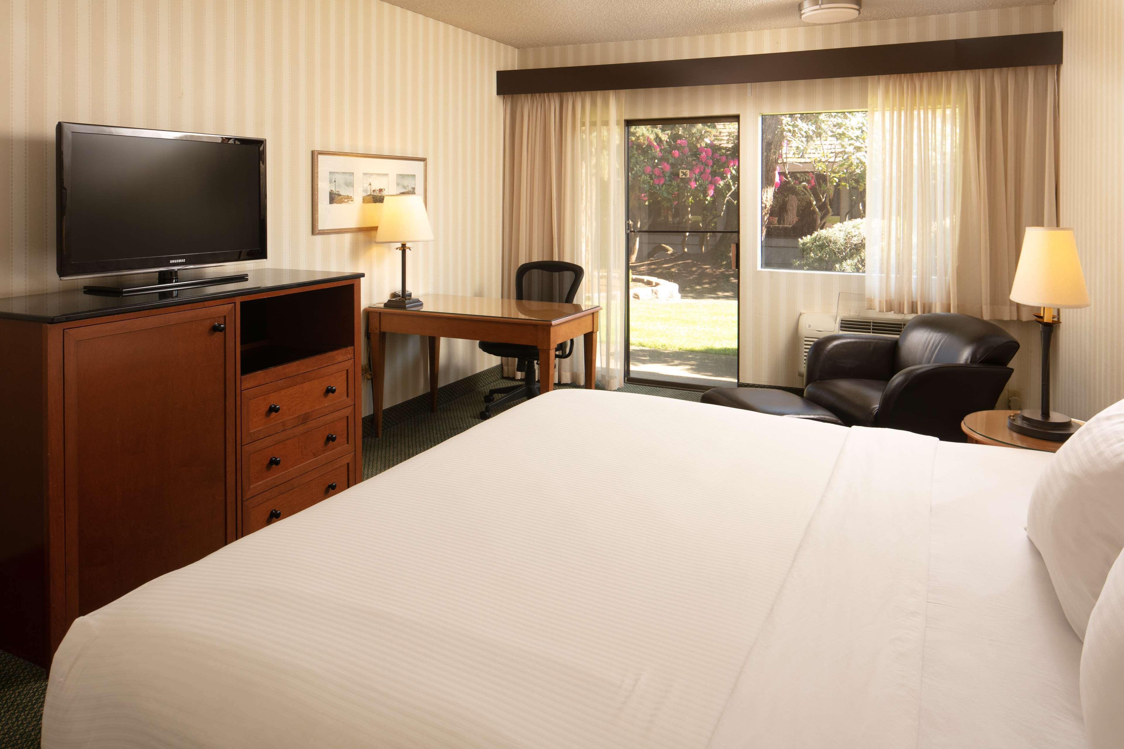 Red Lion Hotel Bellevue Εξωτερικό φωτογραφία