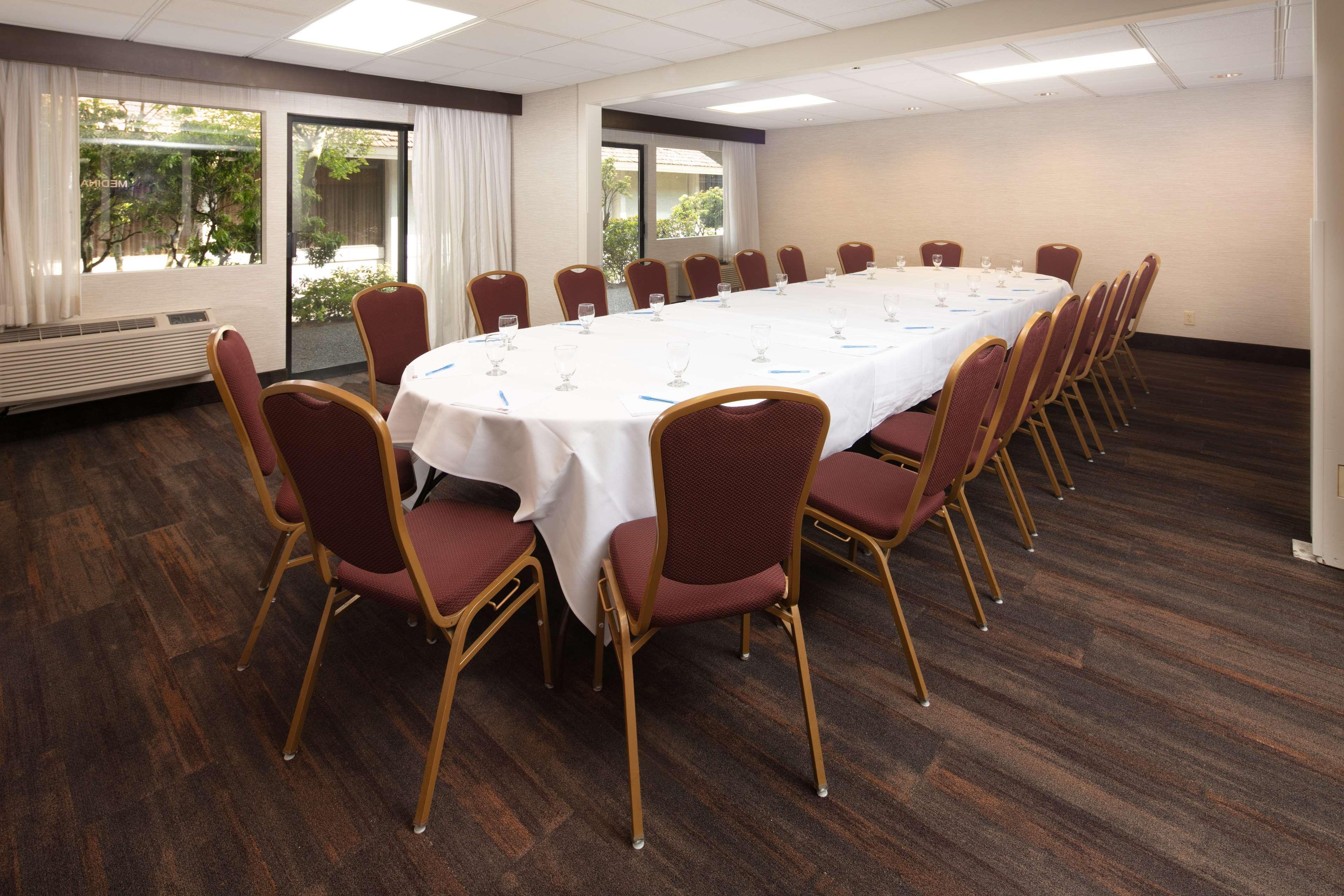 Red Lion Hotel Bellevue Εξωτερικό φωτογραφία